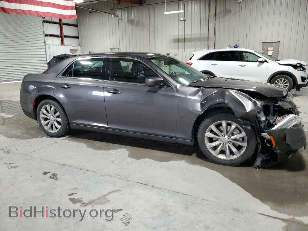 2015 CHRYSLER 300 - VIN: 2C3CCARG7FH808428 - Photo 4