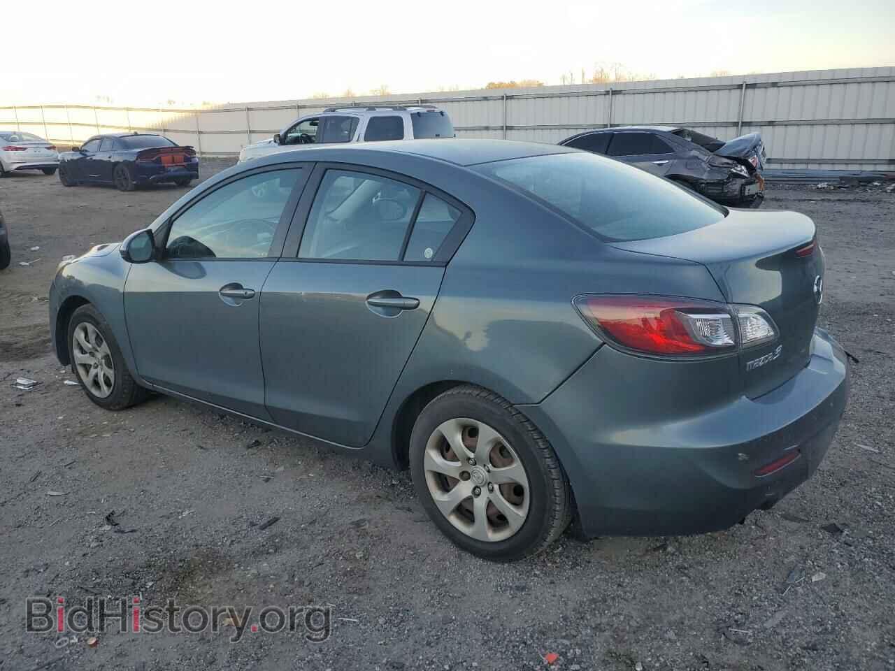 2012 MAZDA 3 - VIN: JM1BL1UF3C1533799 - Photo 2