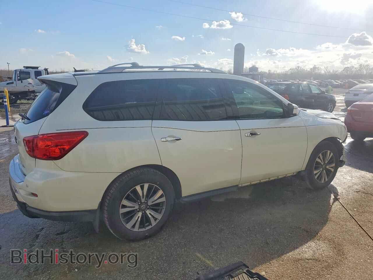 2017 NISSAN PATHFINDER - VIN: 5N1DR2MN7HC657358 - Фото 3