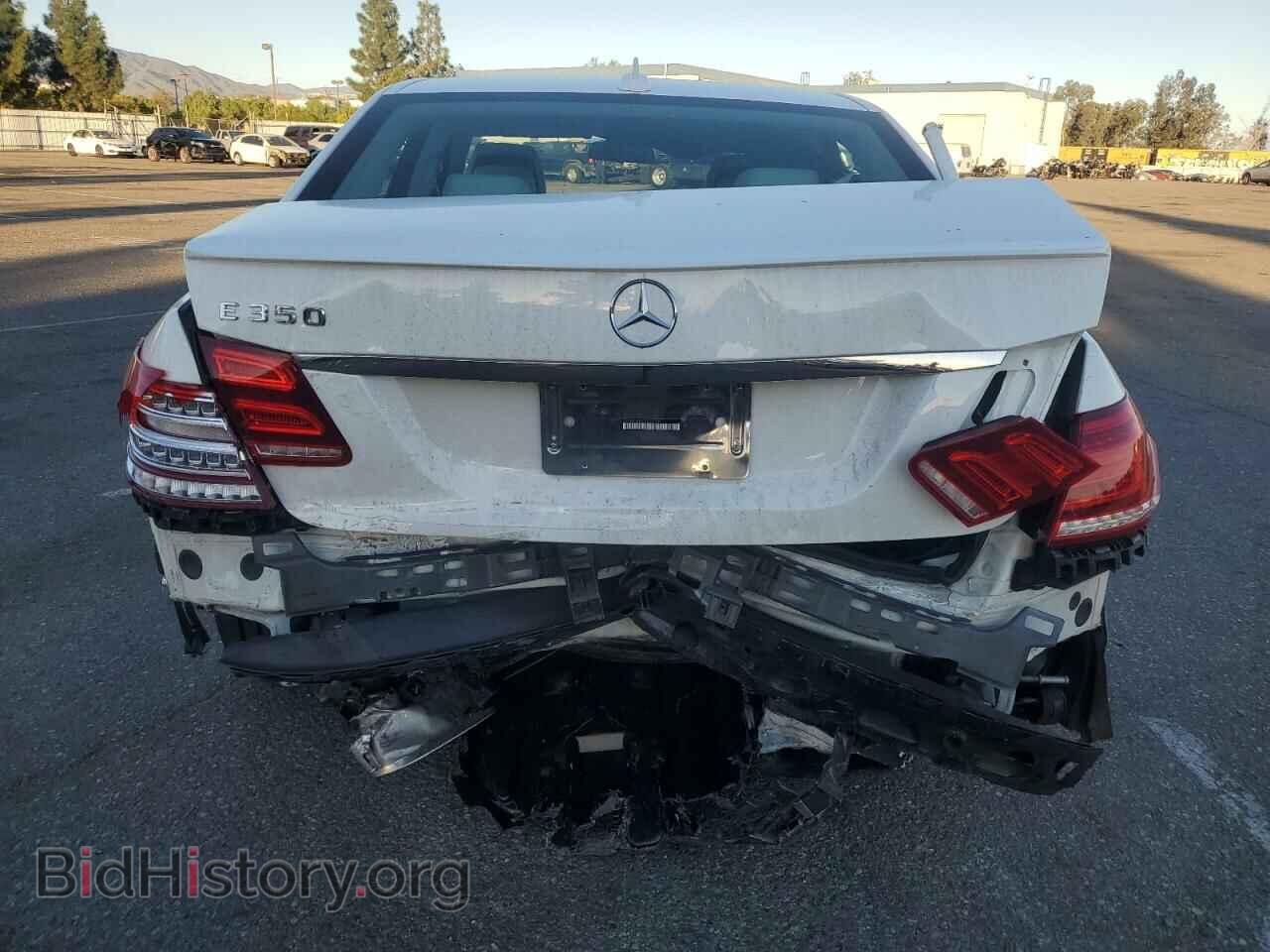 2014 MERCEDES-BENZ E-CLASS - VIN: WDDHF5KB8EA824204 - Фото 6