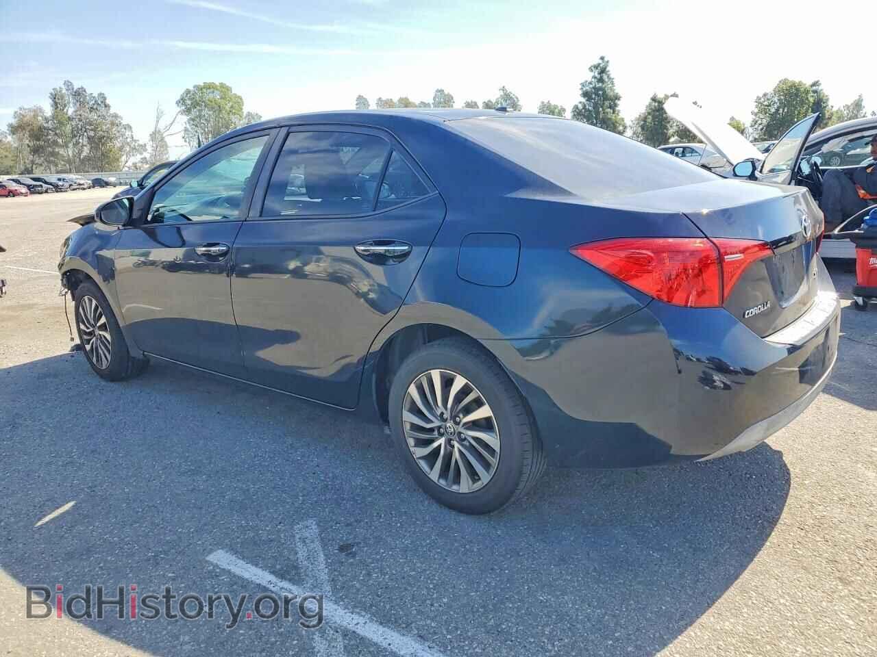 2017 TOYOTA COROLLA - VIN: 5YFBURHEXHP708811 - Фото 2