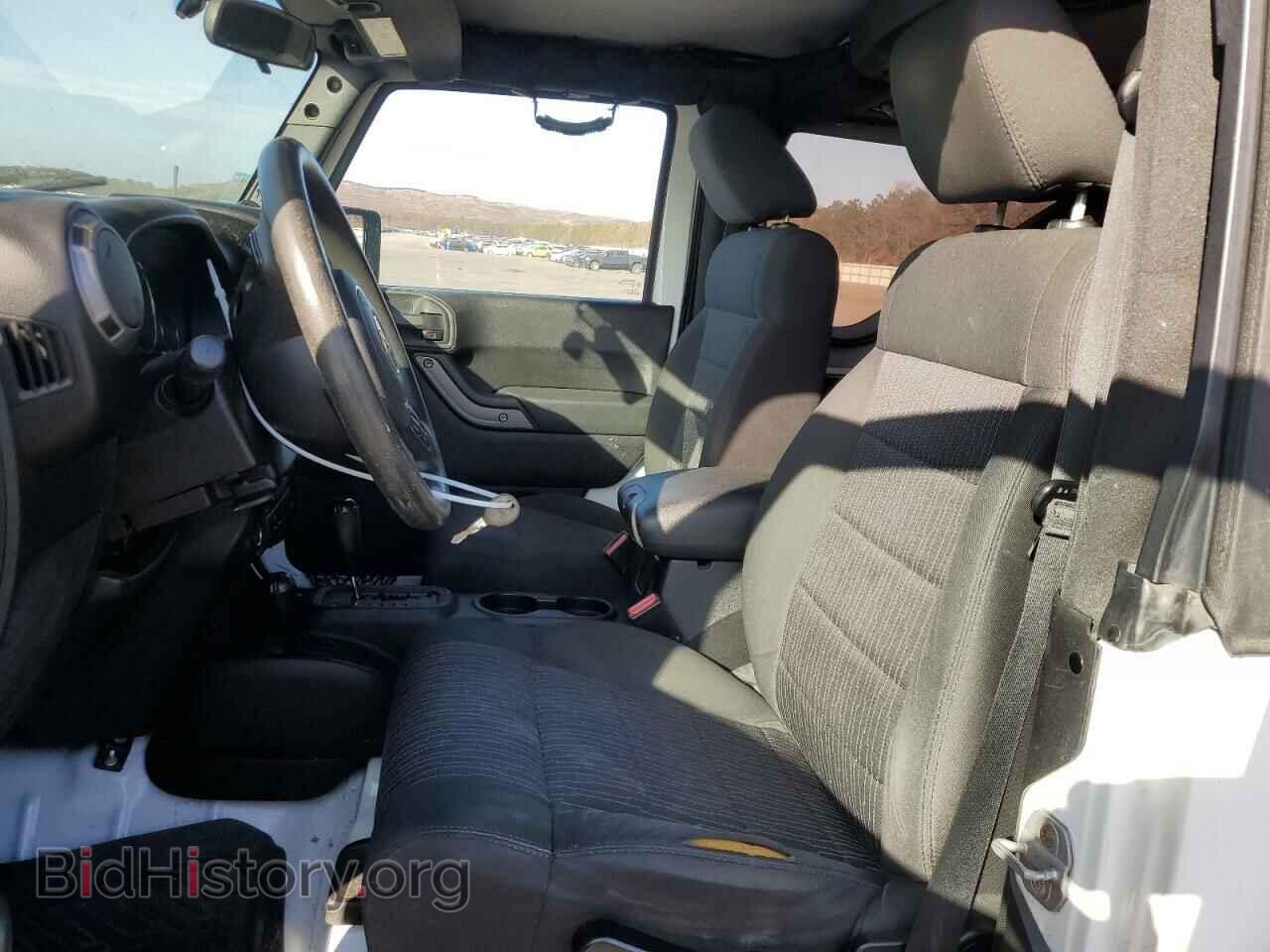2011 JEEP All Models - VIN: 1J4AA2D17BL619562 - Photo 7