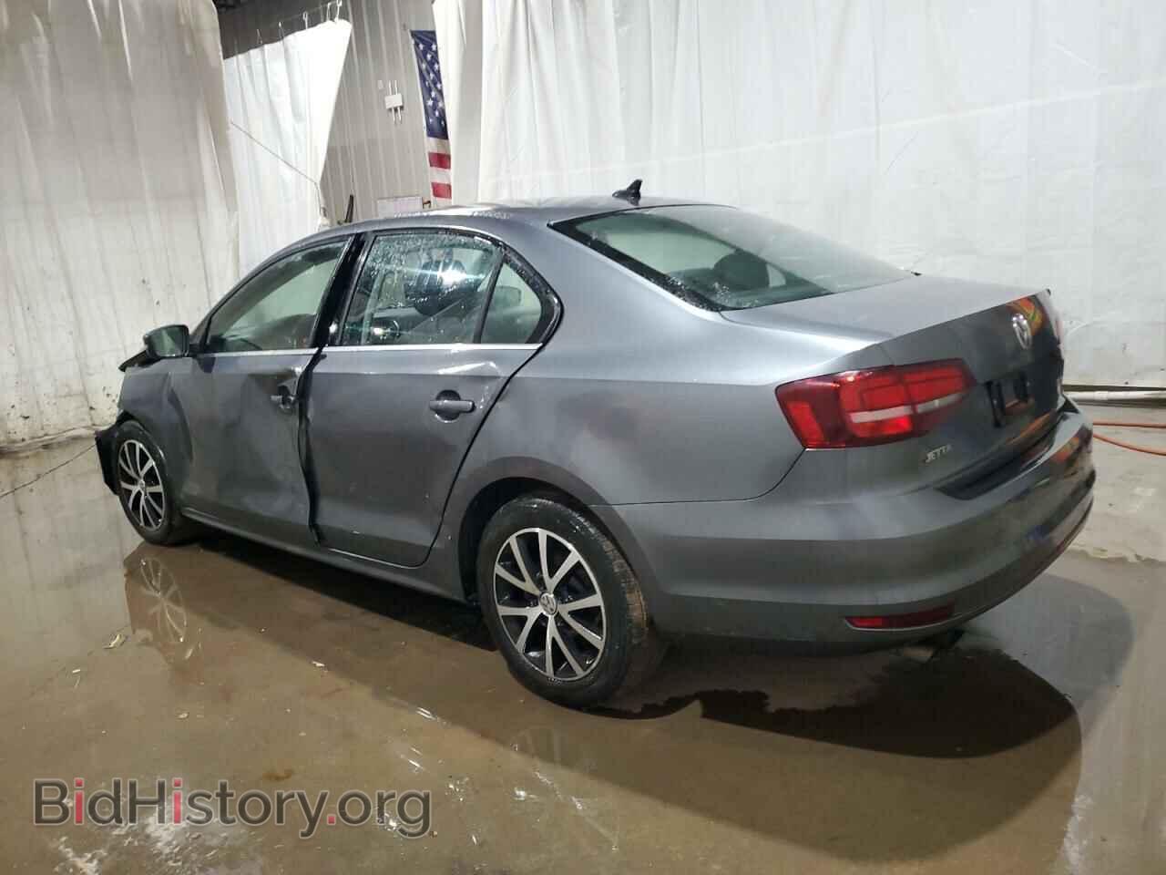 2017 VOLKSWAGEN JETTA - VIN: 3VWDB7AJ0HM397937 - Фото 2