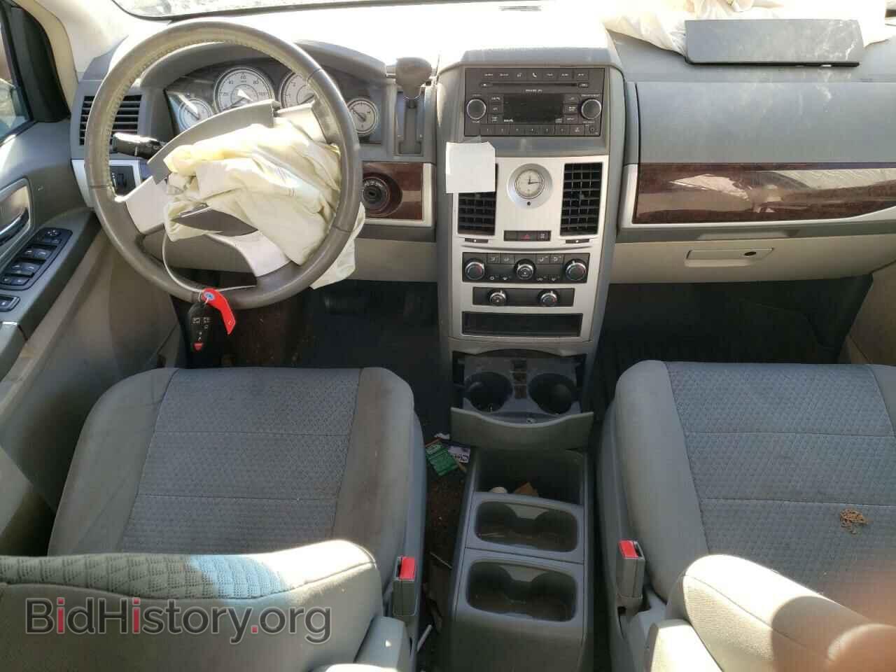2010 CHRYSLER MINIVAN - VIN: 2A4RR5D16AR285463 - Фото 8