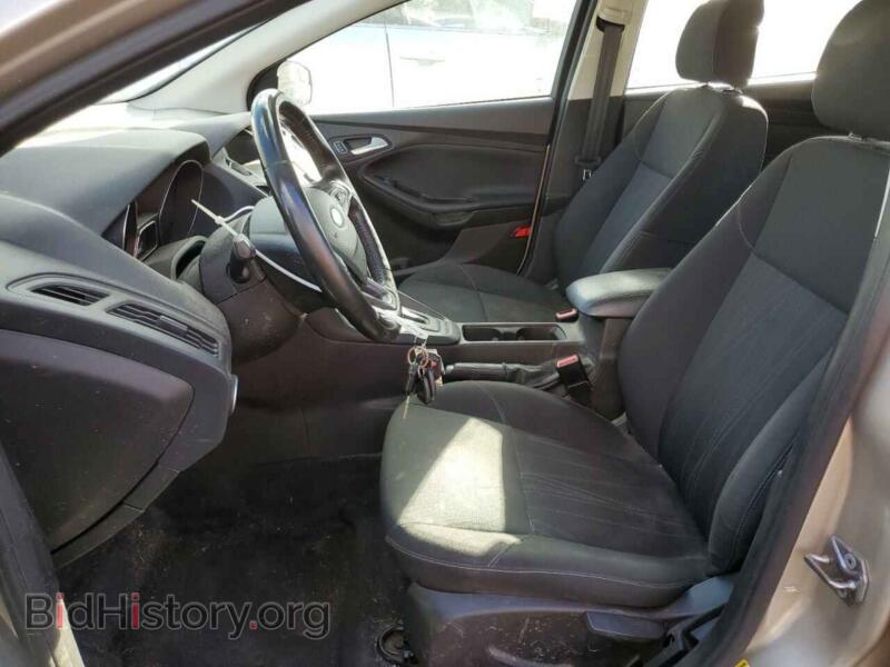 2017 Ford FOCUS (VIN 1FADP3K2XHL203927) — photo 7 of 12
