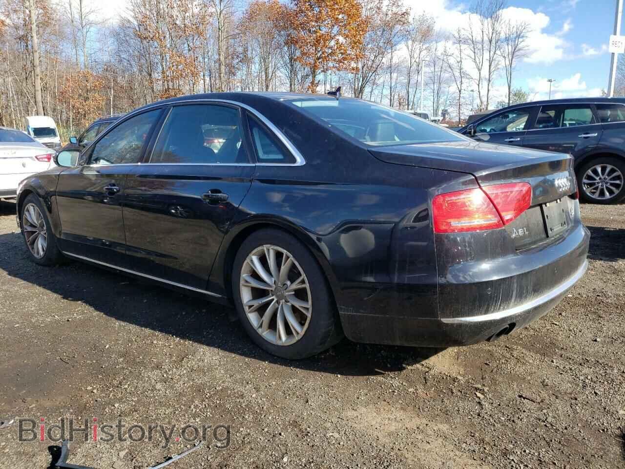 2011 AUDI A8 - VIN: WAURVAFD0BN018199 - Фото 2