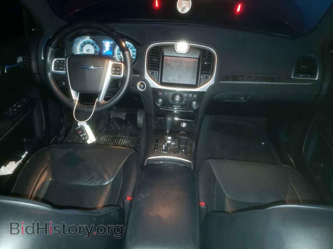 2012 CHRYSLER 300 - VIN: 2C3CCAET1CH288287 - Фото 8
