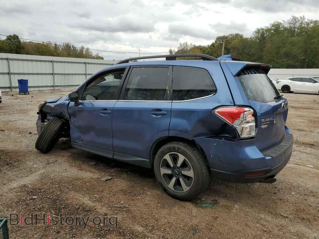2017 SUBARU FORESTER - VIN: JF2SJAJC9HH526131 - Фото 2
