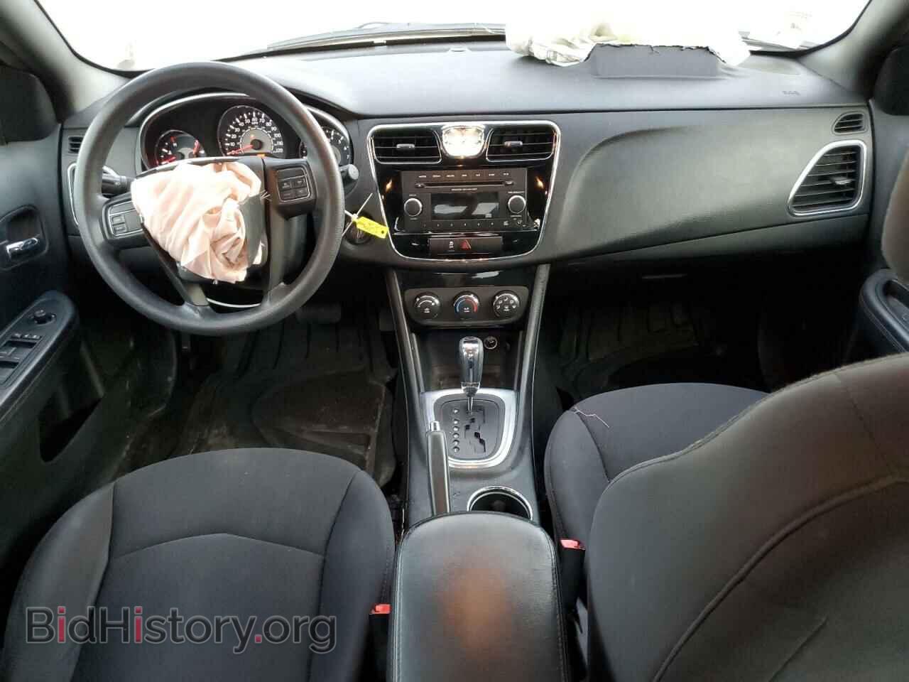 2012 CHRYSLER 200 - VIN: 1C3CCBAB4CN319073 - Фото 8