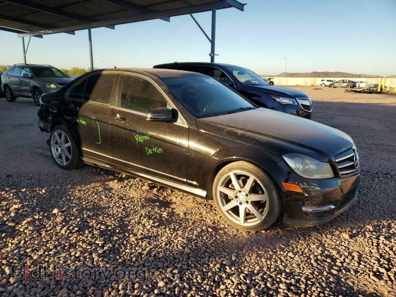 2014 MERCEDES-BENZ C-CLASS - VIN: WDDGF4HB3EA957546 - Фото 4