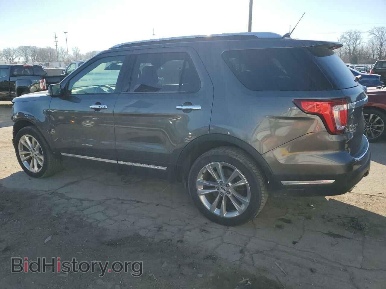 2018 FORD EXPLORER - VIN: 1FM5K8F81JGB54586 - Photo 2