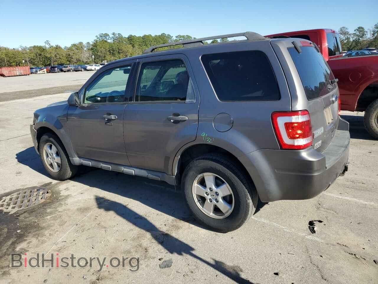 2011 FORD ESCAPE - VIN: 1FMCU9DG5BKA71680 - Фото 2