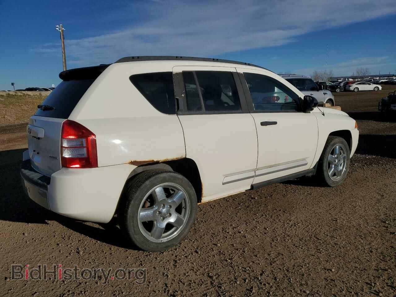 2007 JEEP COMPASS - VIN: 1J8FF57W77D422620 - Фото 3