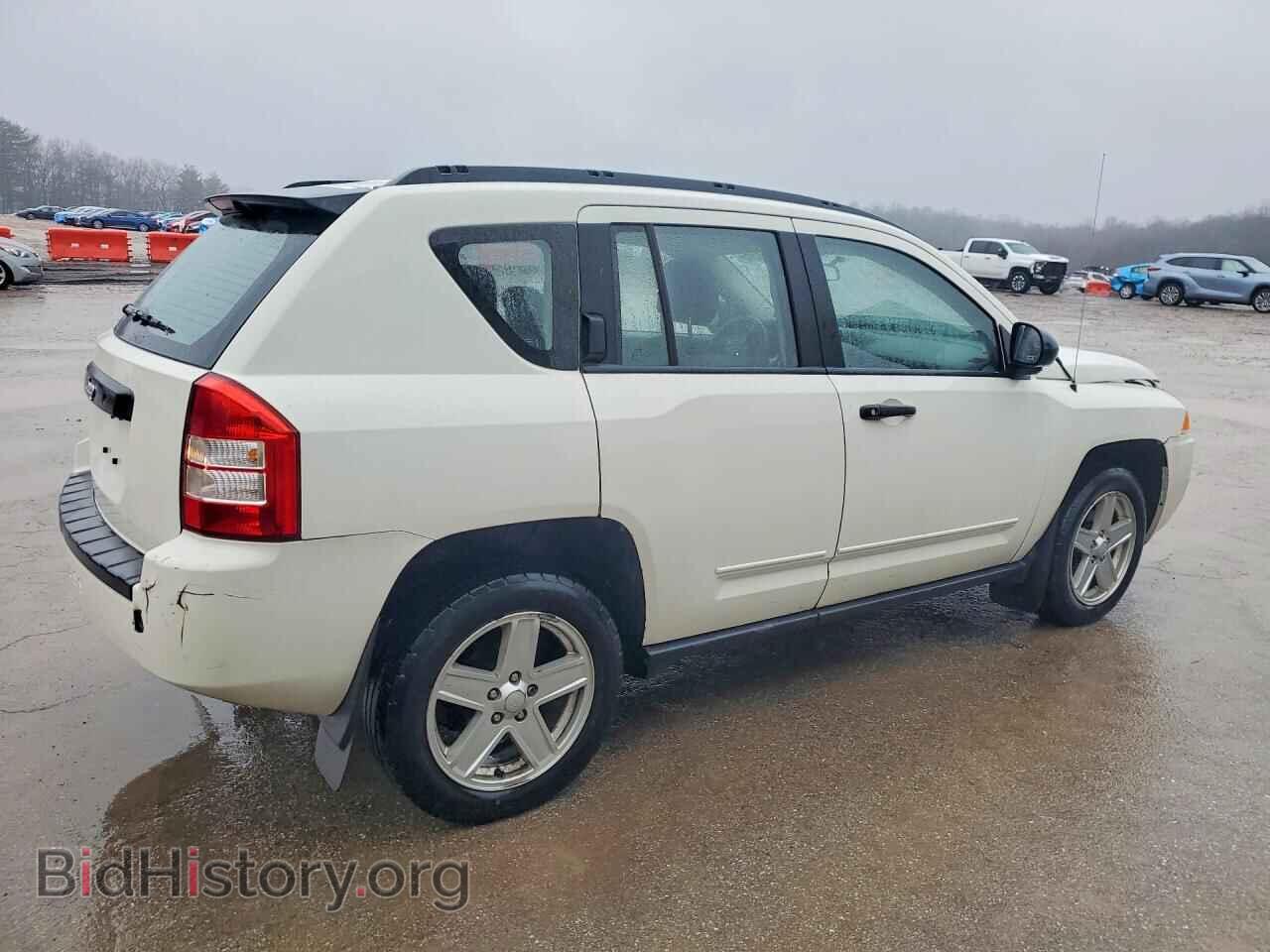 2010 JEEP COMPASS - VIN: 1J4NF4FB3AD520542 - Фото 3