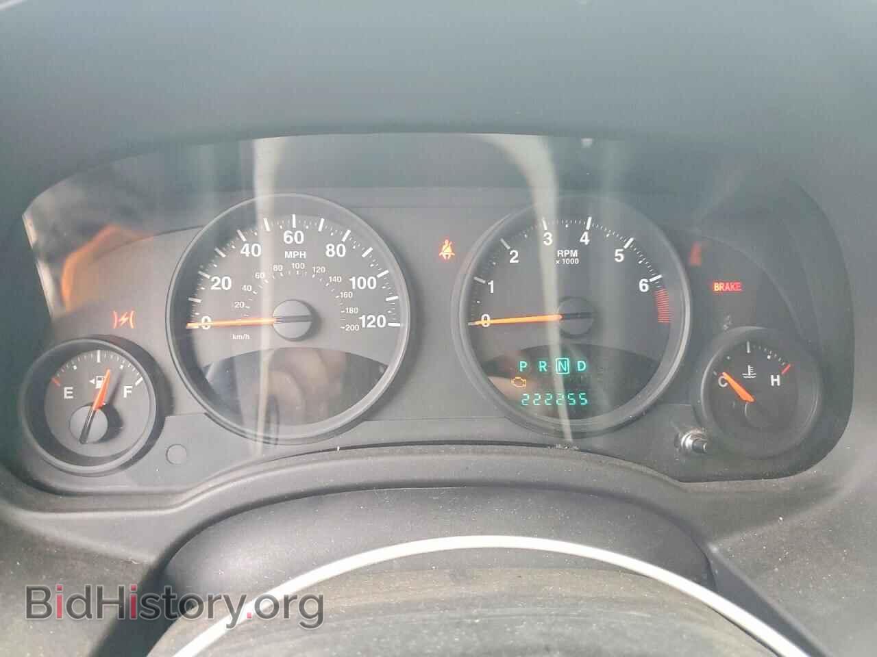 2010 JEEP COMPASS - VIN: 1J4NF4FB3AD520542 - Фото 9
