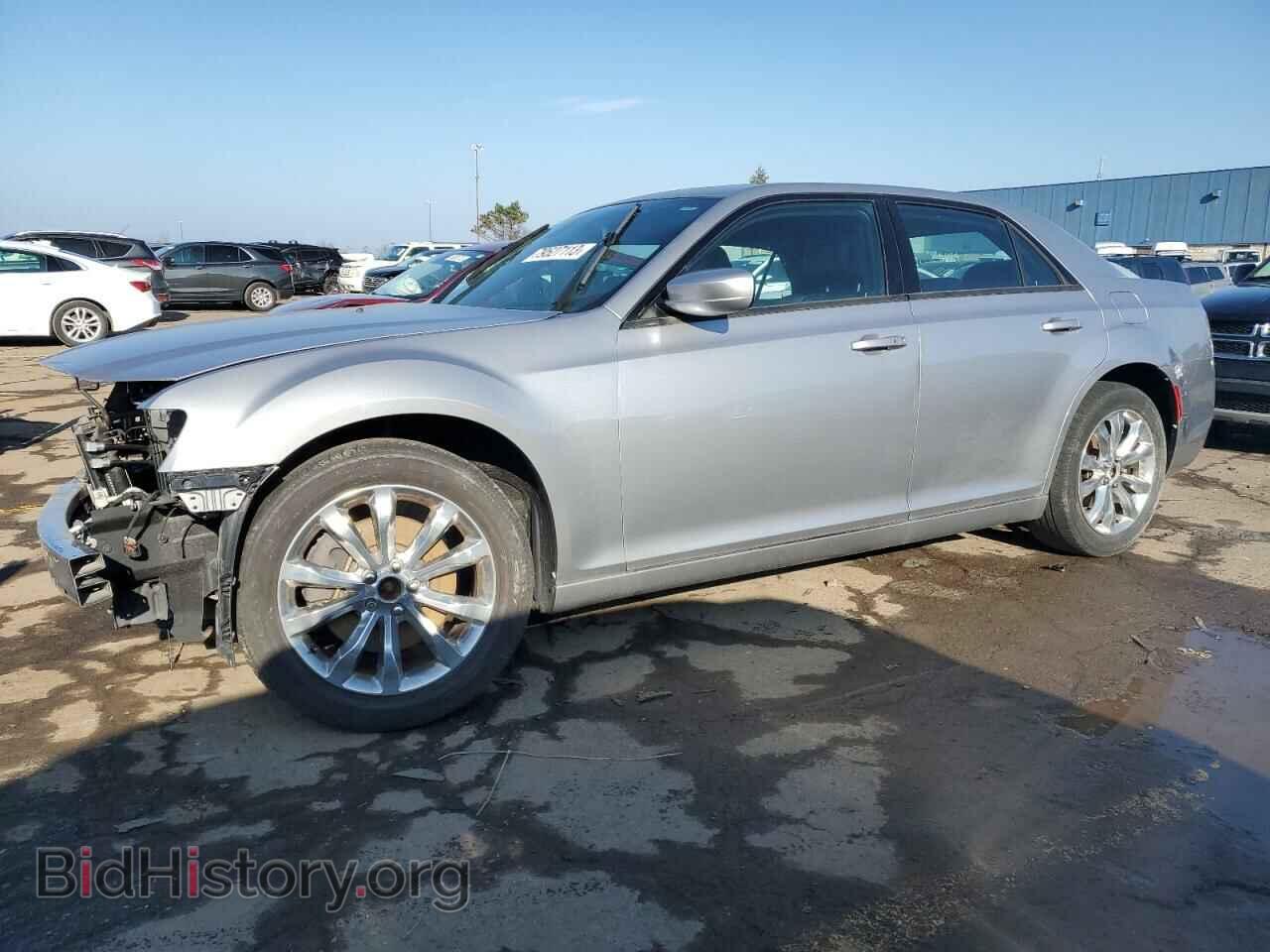 Фотография 2C3CCAGG8HH558493 - CHRYSLER 300 2017