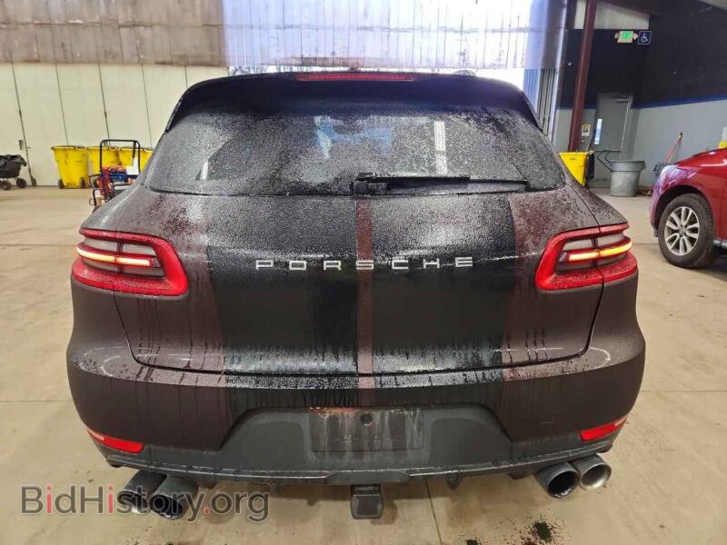 2016 Porsche MACAN (VIN WP1AB2A5XGLB45798) — photo 6 of 13