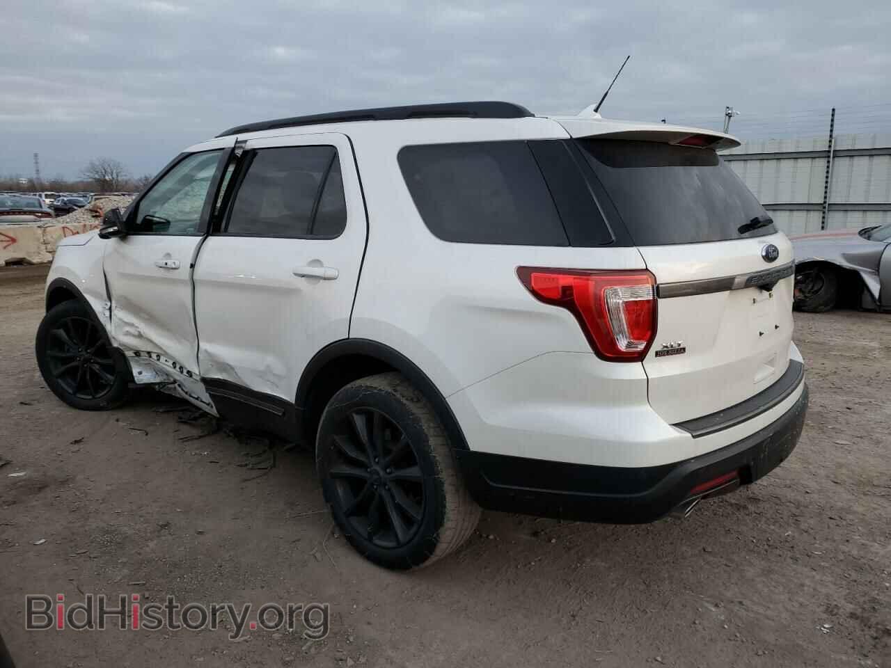 2018 FORD EXPLORER - VIN: 1FM5K8D87JGB16461 - Фото 2