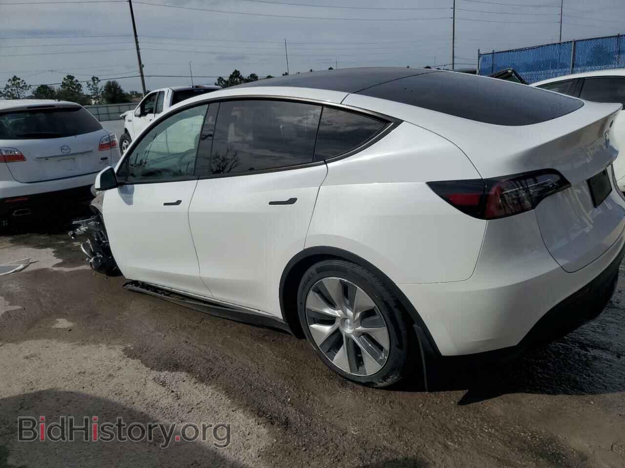 2022 TESLA MODEL Y - VIN: 7SAYGDEE4NF435254 - Photo 2