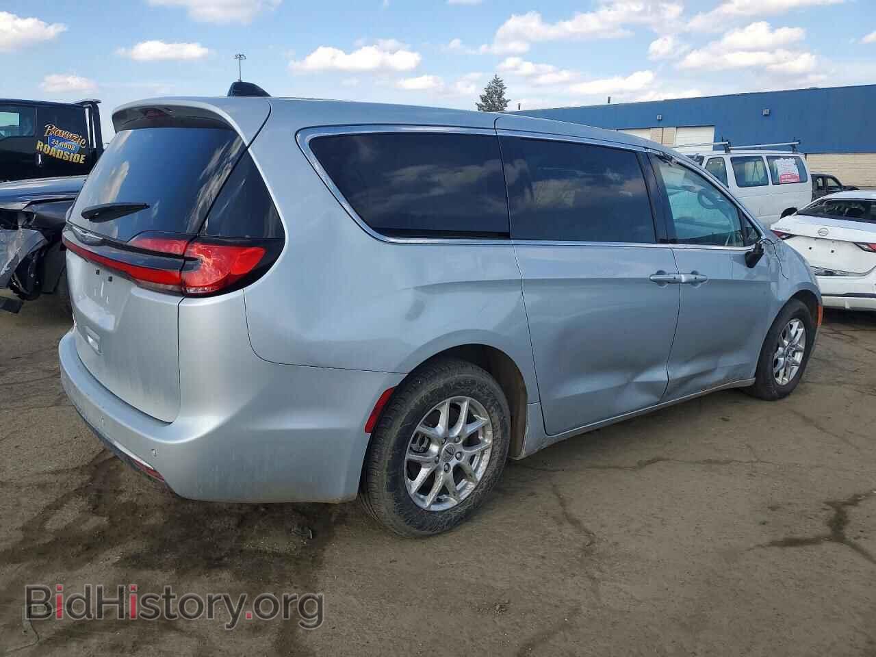 2023 CHRYSLER PACIFICA - VIN: 2C4RC1BG1PR624629 - Фото 3