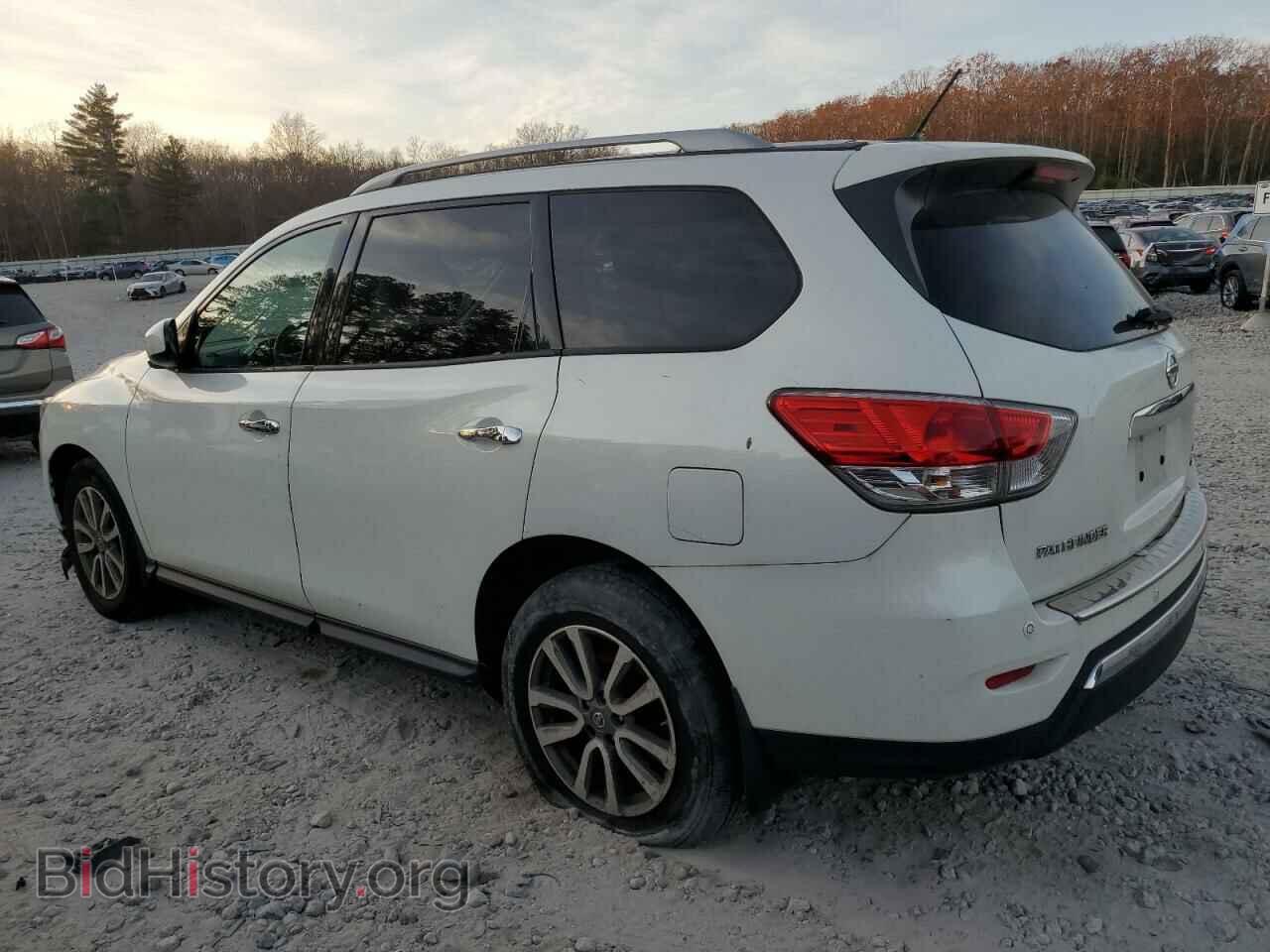 2014 NISSAN PATHFINDER - VIN: 5N1AR2MM5EC688355 - Фото 2