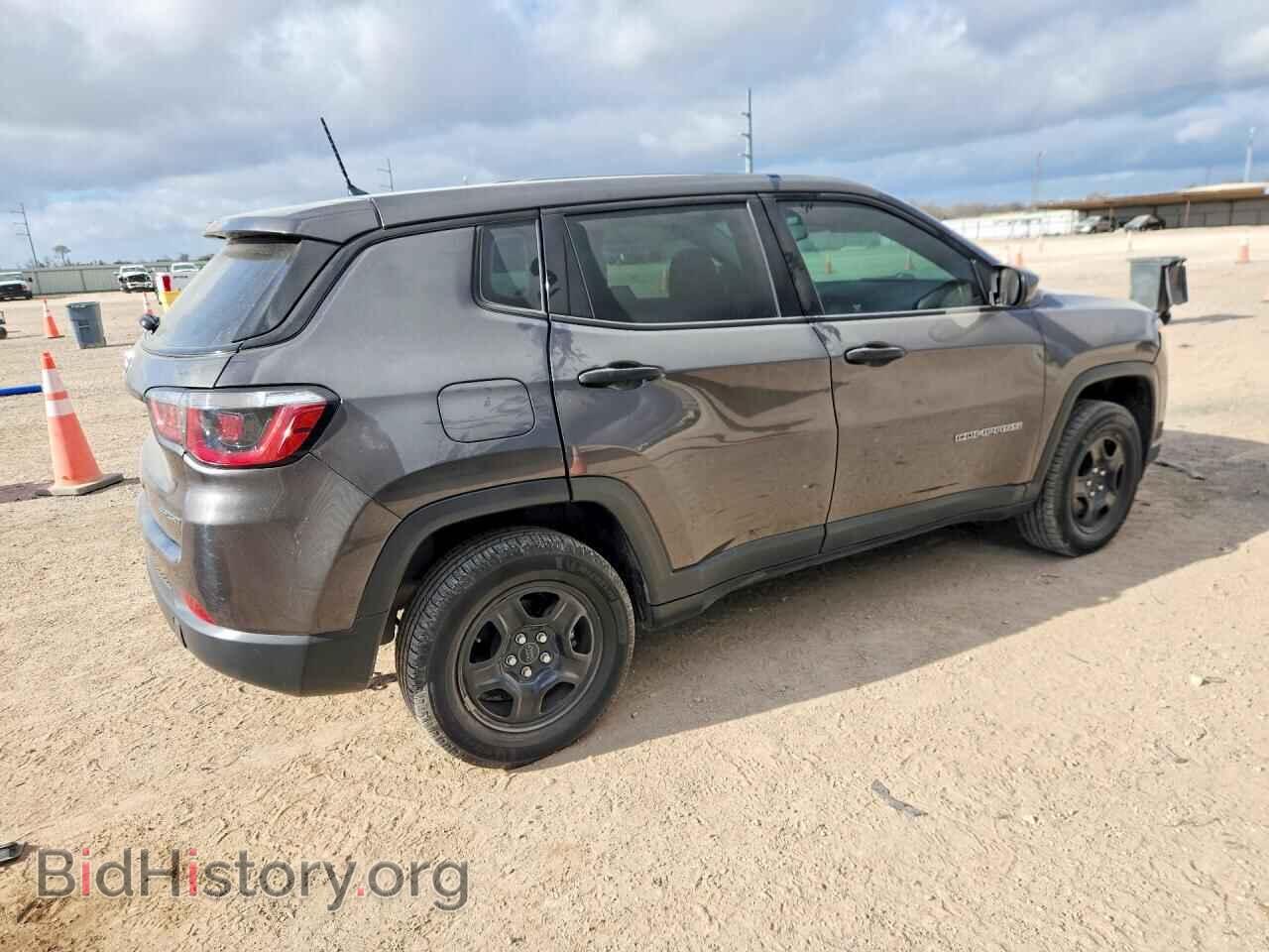 2018 JEEP COMPASS - VIN: 3C4NJDAB8JT135676 - Фото 3