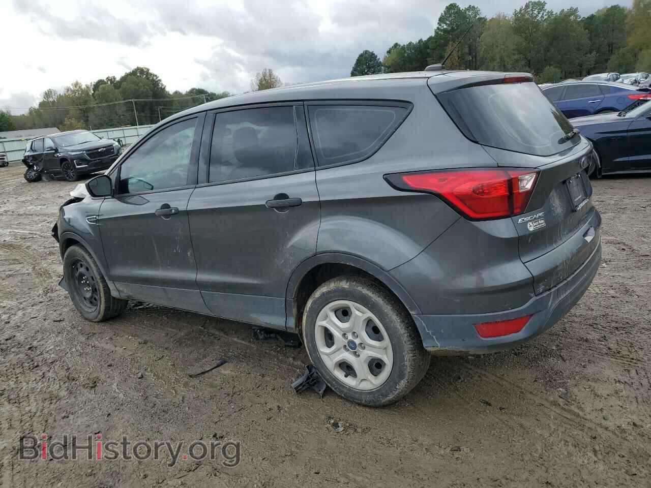 2019 FORD ESCAPE - VIN: 1FMCU0F72KUA01986 - Фото 2