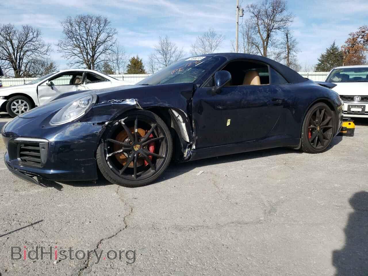 Фотография WP0CB2A90HS154594 - PORSCHE 911 2017