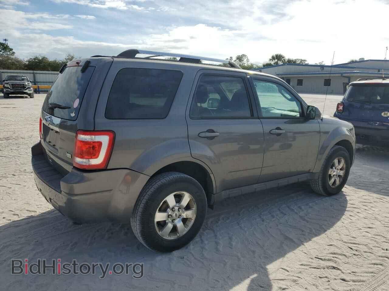 2011 FORD ESCAPE - VIN: 1FMCU9EG0BKB65867 - Фото 3
