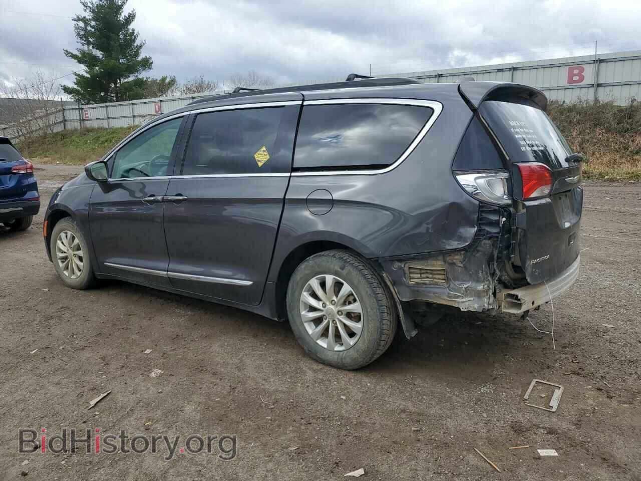 2017 CHRYSLER PACIFICA - VIN: 2C4RC1BG3HR636315 - Фото 2