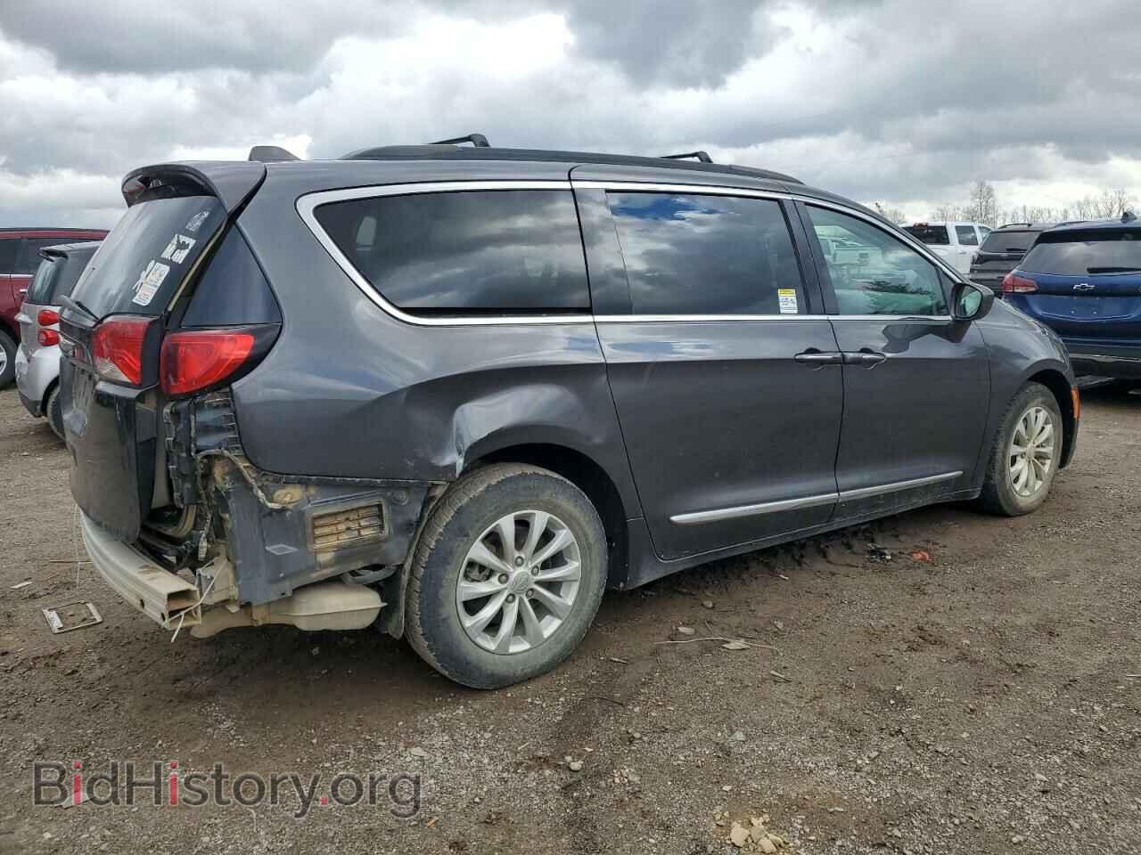 2017 CHRYSLER PACIFICA - VIN: 2C4RC1BG3HR636315 - Фото 3