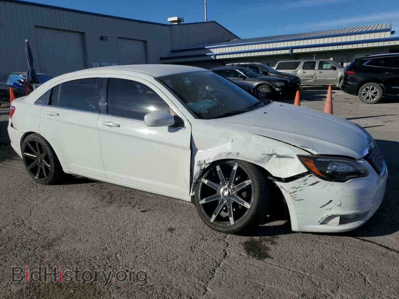 2013 CHRYSLER 200 - VIN: 1C3CCBBB6DN656862 - Фото 4