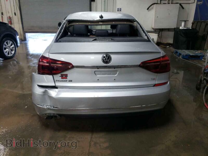 2017 Volkswagen PASSAT (VIN 1VWBT7A38HC044482) — фото 6 из 12