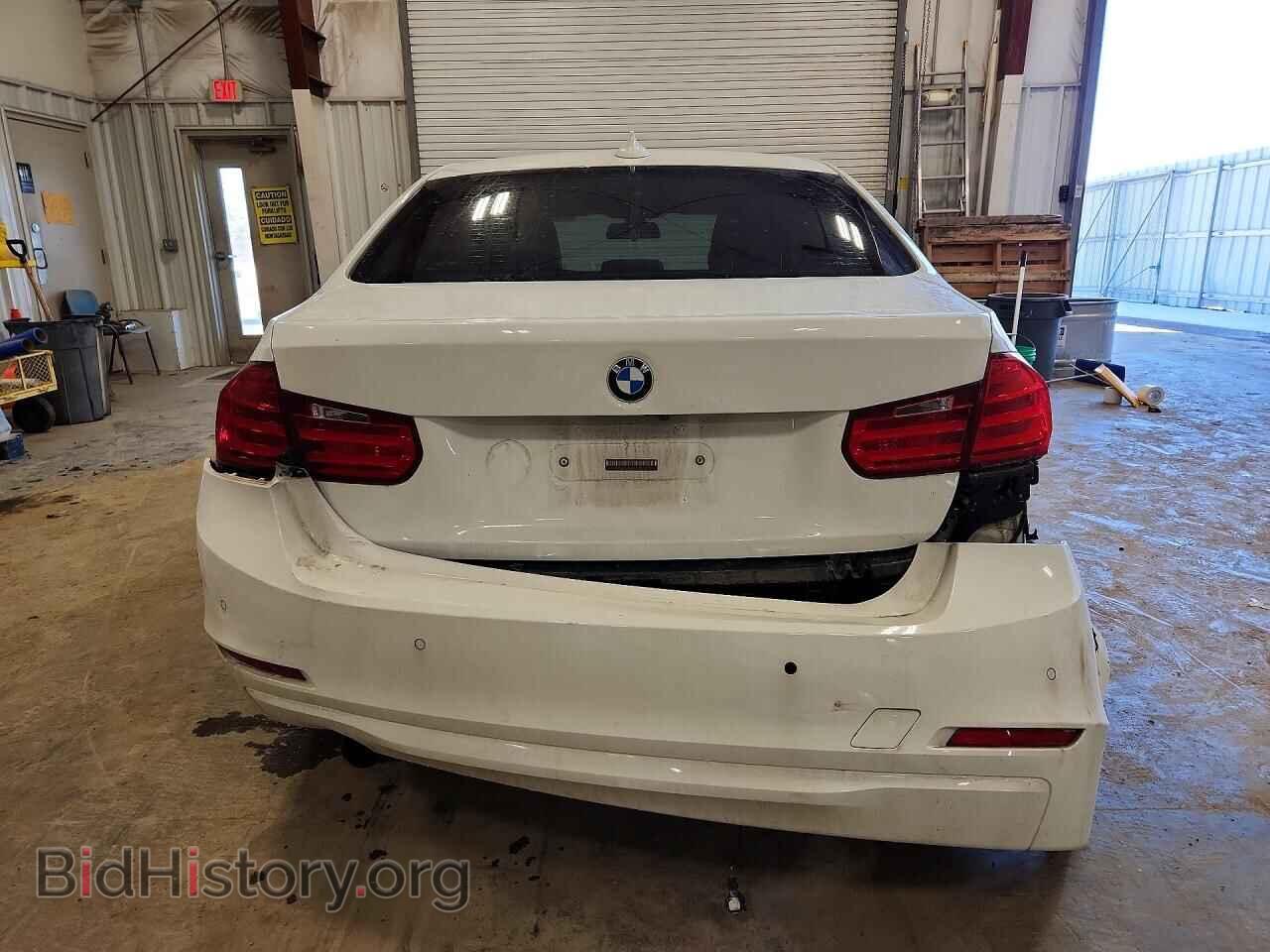 2015 BMW 320 - VIN: WBA3C3G55FNT51633 - Фото 6
