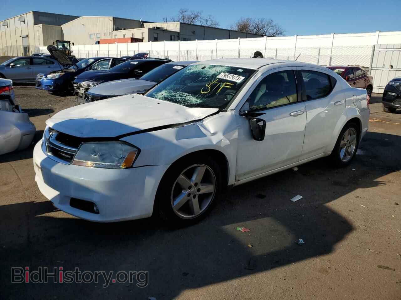 Photo 1B3BD2FB9BN587288 - DODGE AVENGER 2011