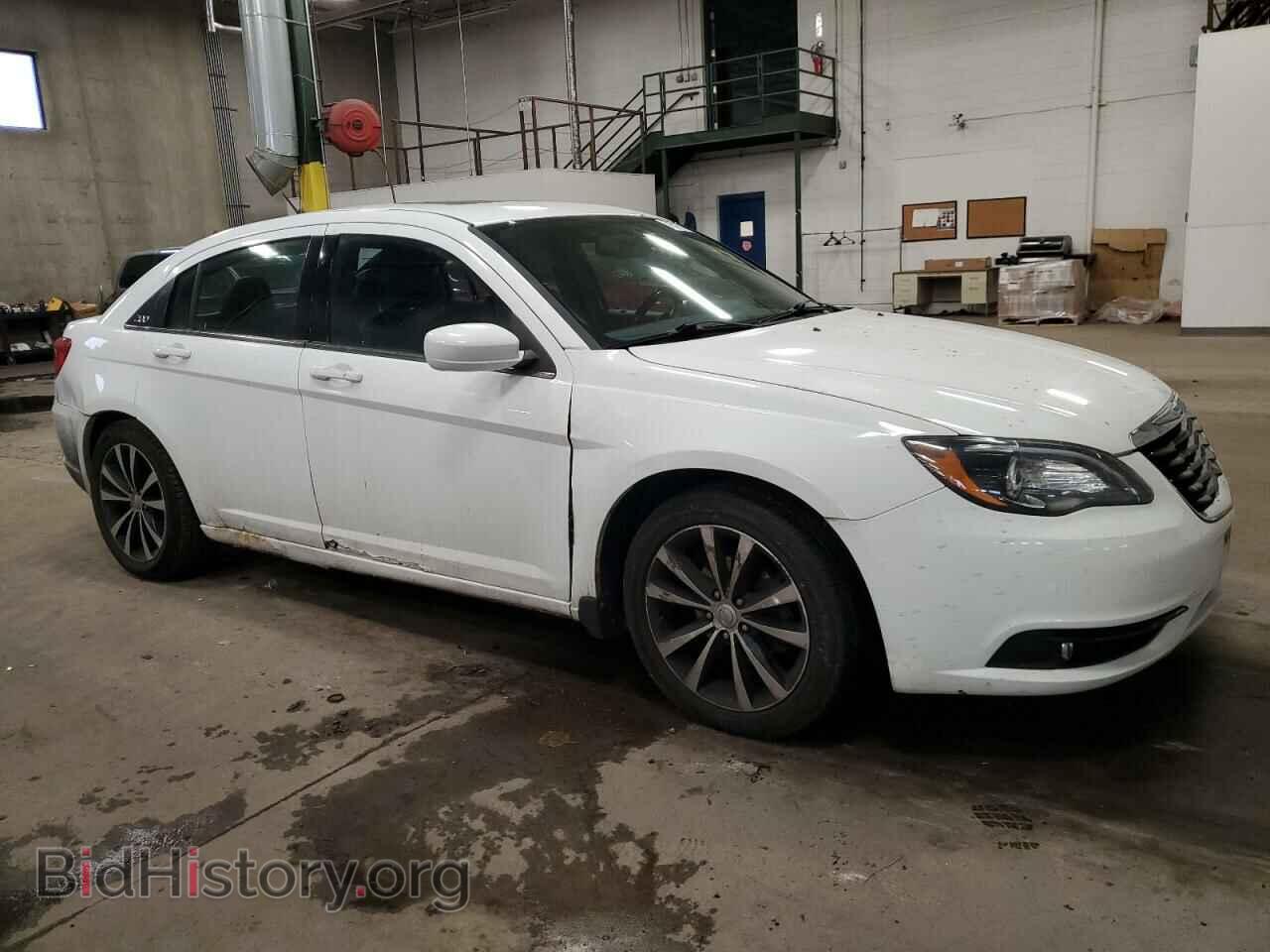 2011 CHRYSLER 200 - VIN: 1C3BC8FG0BN624412 - Фото 4