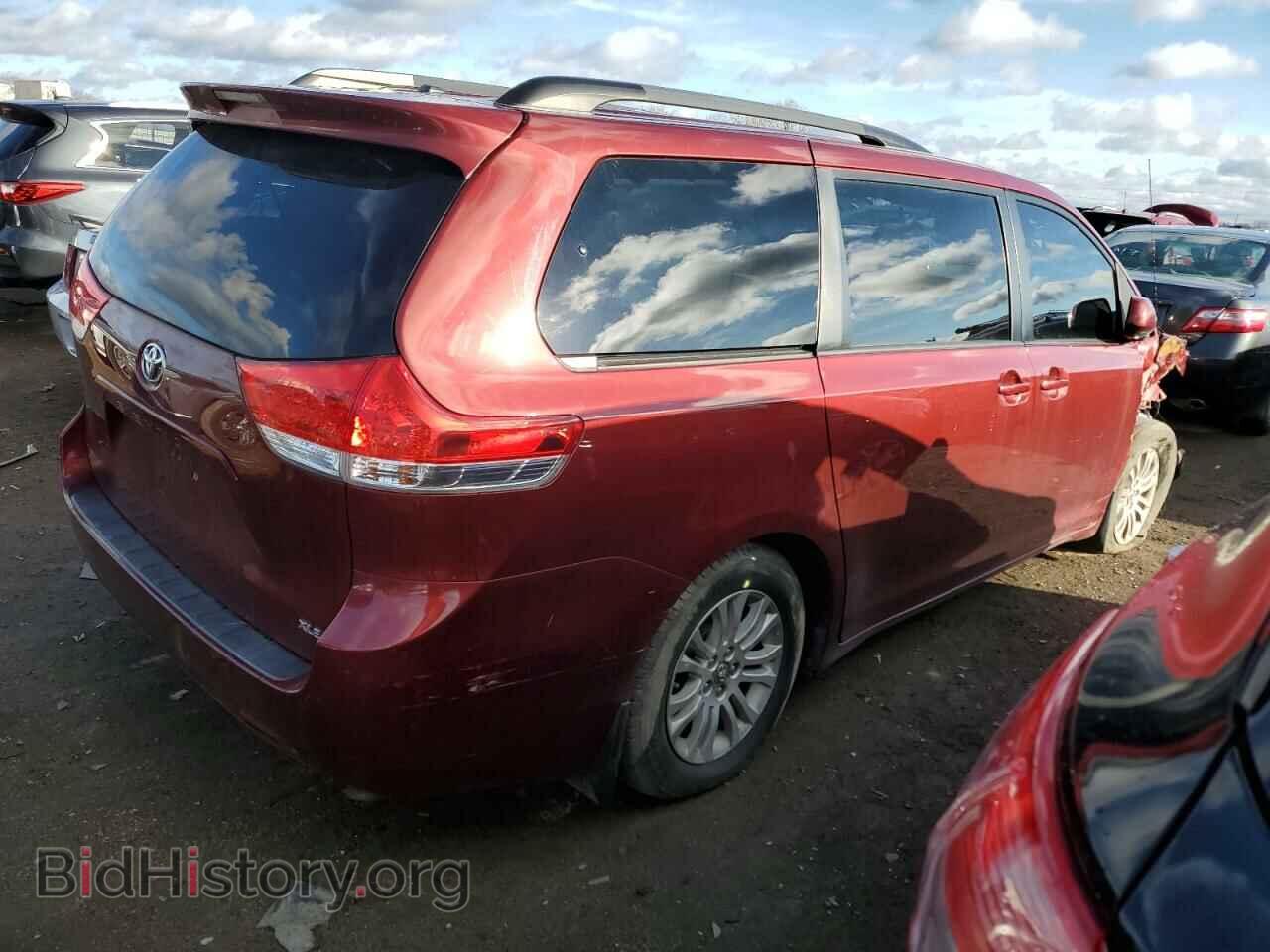 2013 TOYOTA All Models - VIN: 5TDYK3DC8DS284242 - Photo 3
