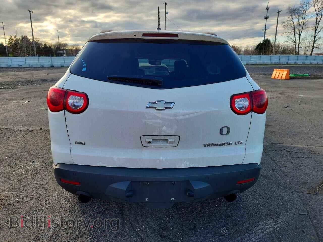 2011 CHEVROLET TRAVERSE - VIN: 1GNKVLED7BJ372964 - Фото 6