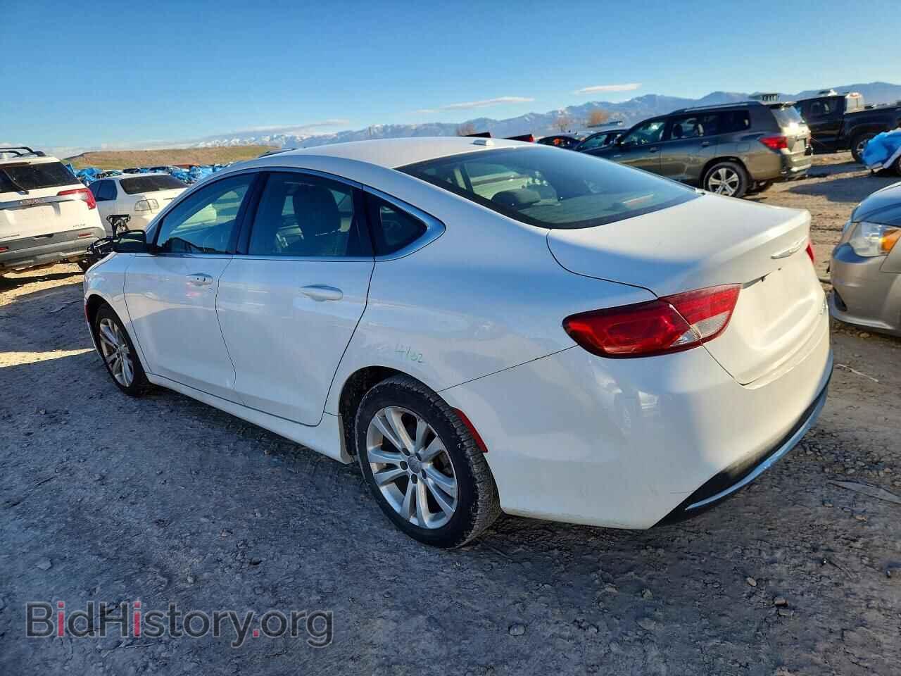 2015 CHRYSLER 200 - VIN: 1C3CCCAB2FN747055 - Фото 2