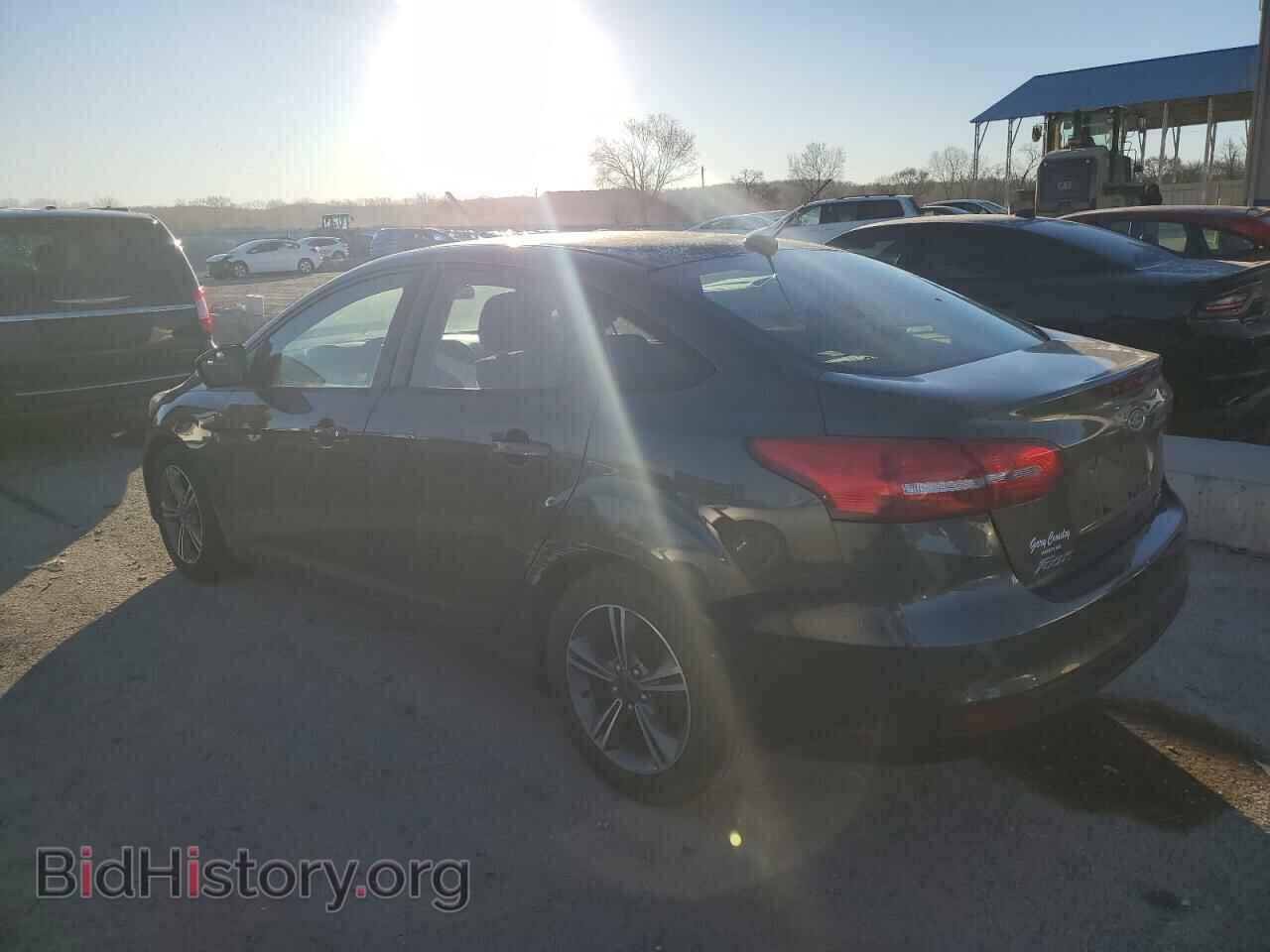 2017 FORD FOCUS - VIN: 1FADP3FEXHL284190 - Photo 2