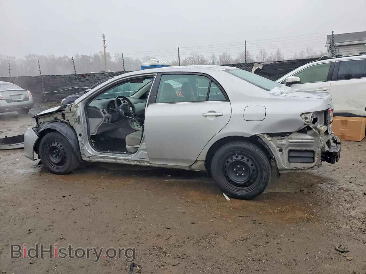 2013 TOYOTA COROLLA - VIN: 2T1BU4EE8DC104756 - Фото 2
