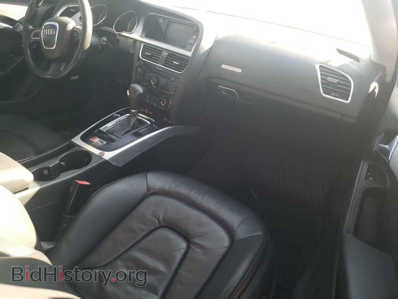 2010 AUDI A5 - VIN: WAULFAFR8AA004796 - Фото 8