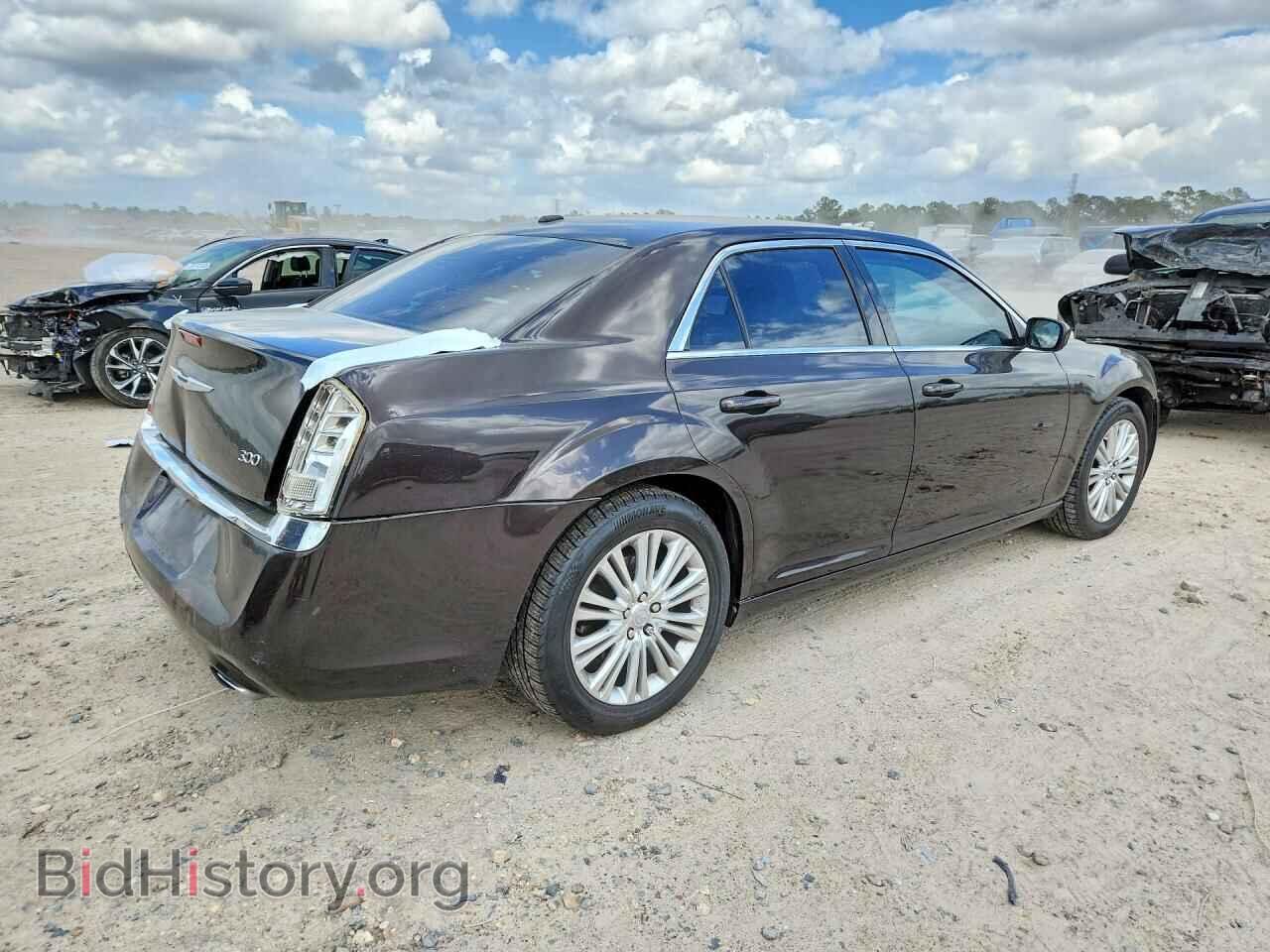 2013 CHRYSLER 300 - VIN: 2C3CCARG0DH576932 - Photo 3