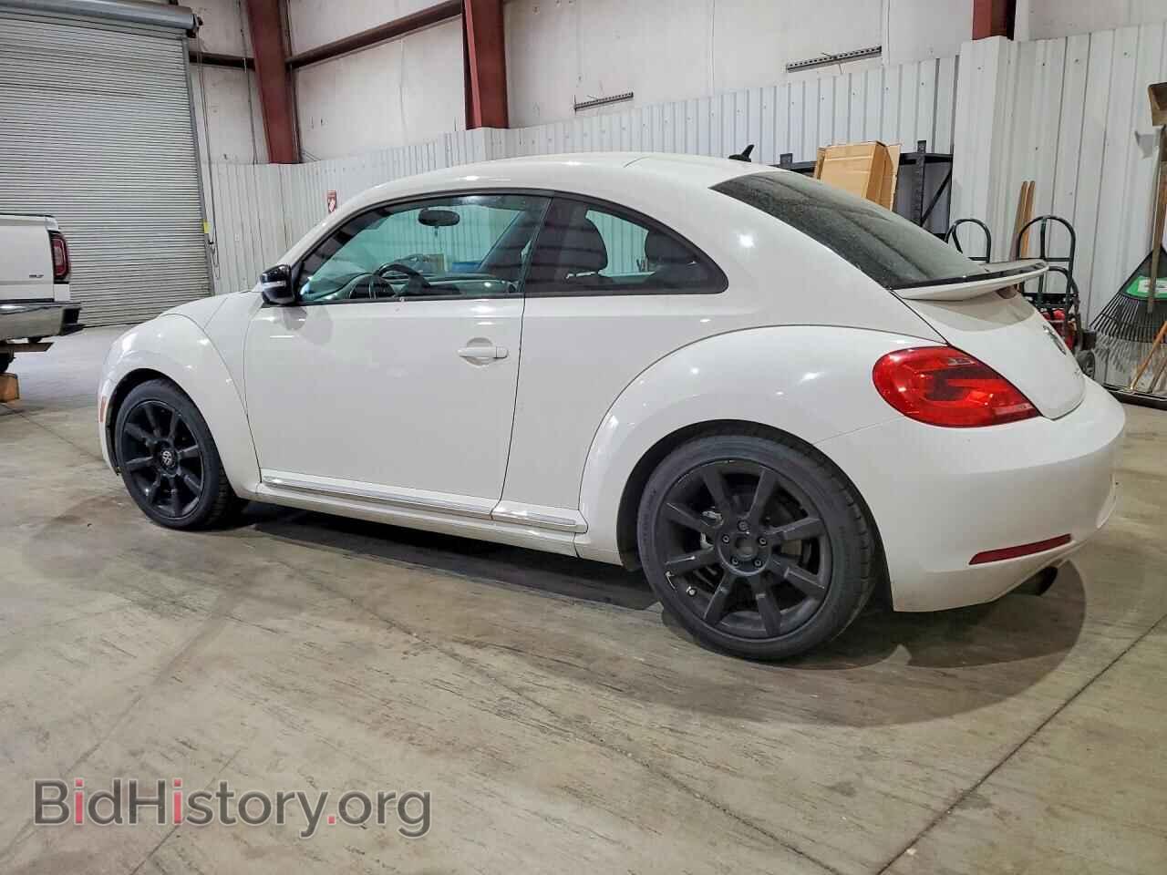2012 VOLKSWAGEN BEETLE - VIN: 3VWVA7AT8CM603930 - Фото 2