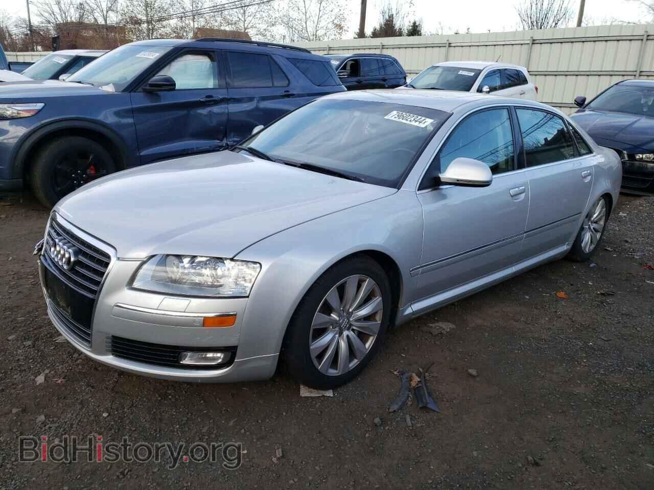 Photo WAURVAFA3AN006066 - AUDI A8 2010