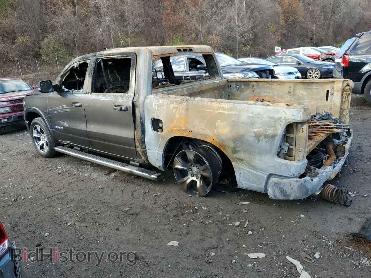 2019 RAM 1500 - VIN: 1C6SRFJT3KN587365 - Фото 2