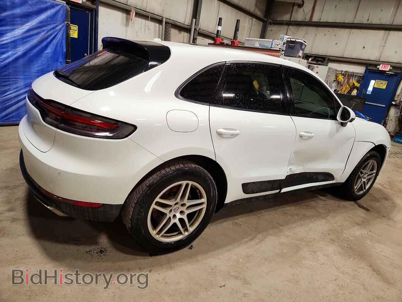 2020 PORSCHE MACAN - VIN: WP1AA2A54LLB05973 - Photo 3