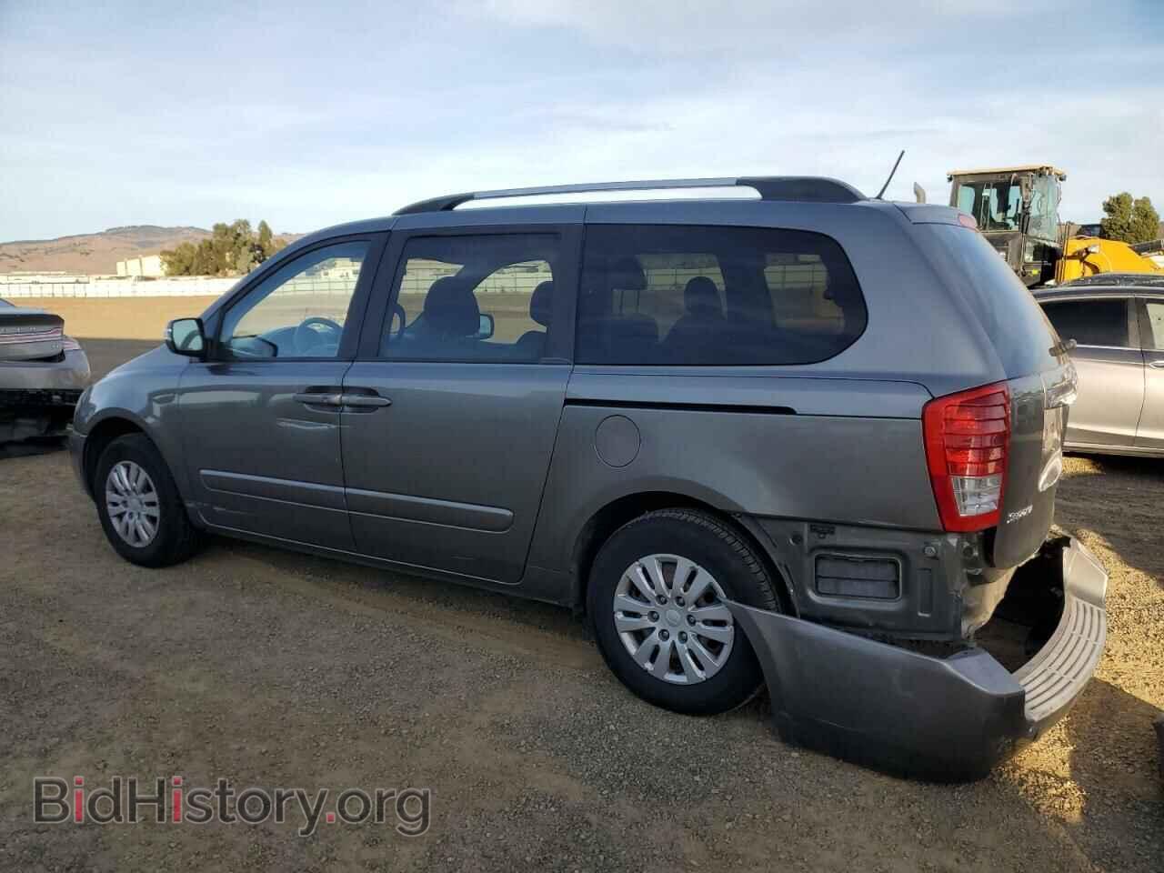 2011 KIA All Models - VIN: KNDMG4C74B6364239 - Фото 2