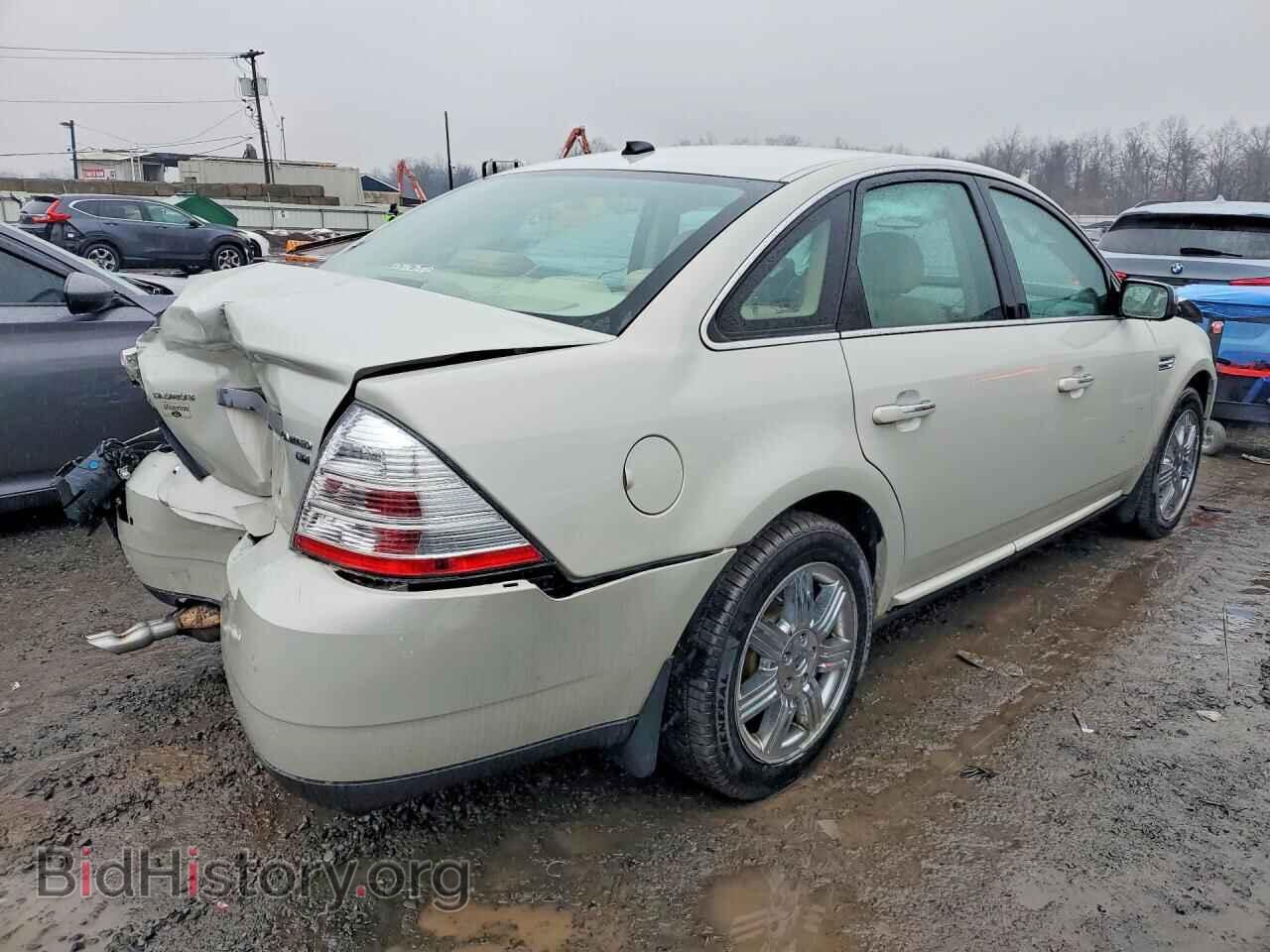 2008 Ford TAURUS (VIN 1FAHP28W58G139813) — photo 3 of 12