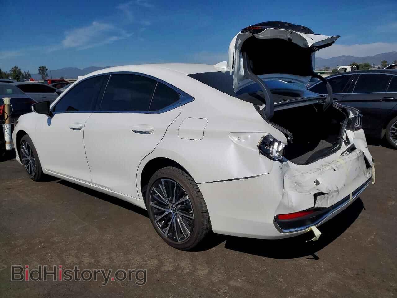 2025 LEXUS ES300 - VIN: 58ADA1C17SU075884 - Photo 2